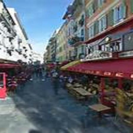 الشقق الفندقية نيسفي  Studio Carre D'Or Situe A 50 M De La Plage المظهر الخارجي الصورة