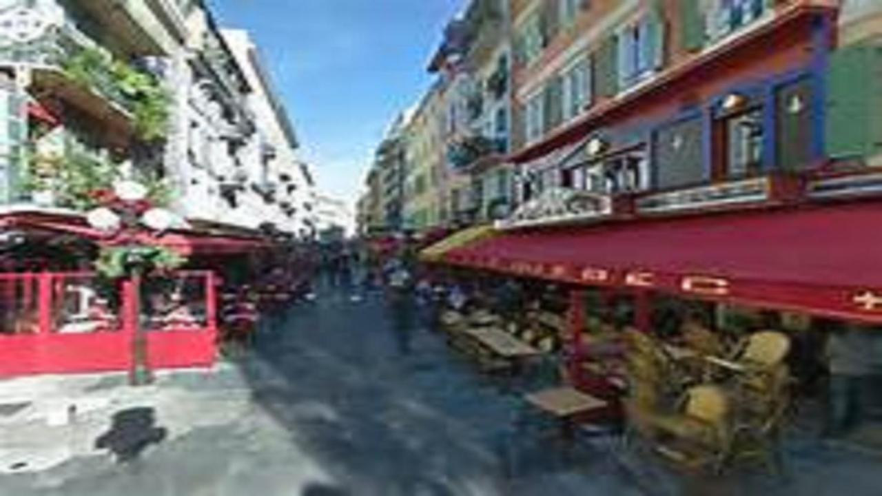 الشقق الفندقية نيسفي  Studio Carre D'Or Situe A 50 M De La Plage المظهر الخارجي الصورة
